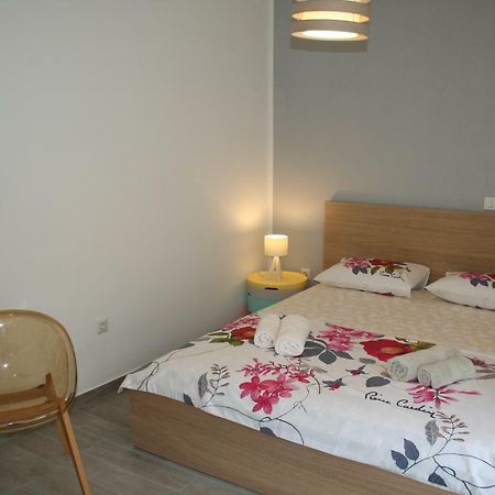 Room With Garden Split Exterior foto